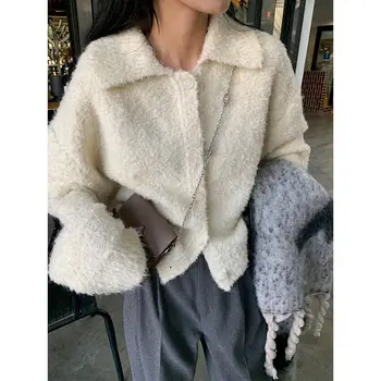 Нова свободна пролет и есен зима удебелени поло врата плетена жилетка жени кратко малка мода мода пуловер палто