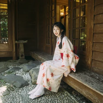 Японско кимоно Жени Официално облекло Традиционно модифицирано кимоно Лили Японска фотография Юката Фотосесии
